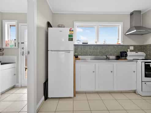 1 Isabel Grove, Wainuiomata