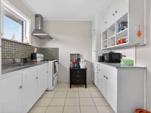 1 Isabel Grove, Wainuiomata