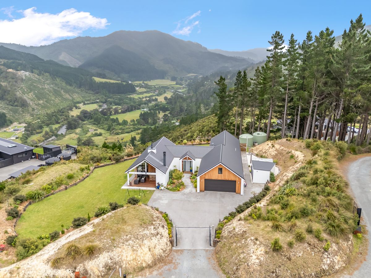 49 Crest Road, Akatarawa, Upper Hutt City, Wellington - Photo 2