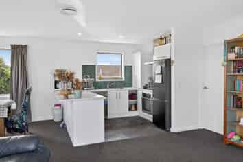 9 Portchester Street, Aranui