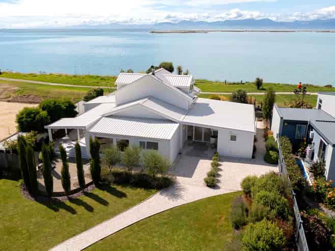 9 Trewavas Street, Motueka