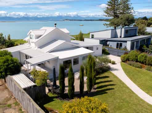 9 Trewavas Street, Motueka