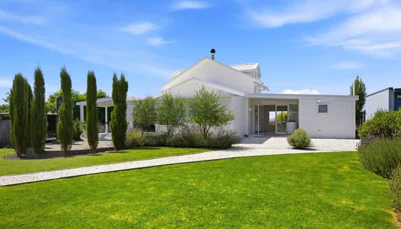 9 Trewavas Street, Motueka