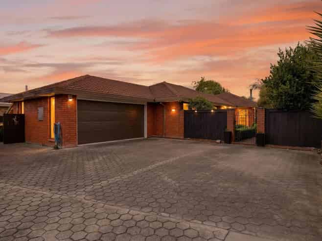 11 Ludlow Place, Parklands