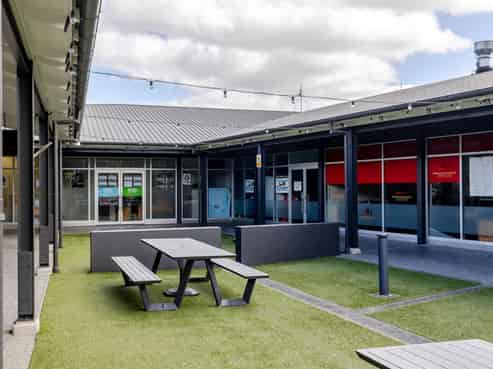 66sqm Boutique Retail Space In Summerhill For Lease