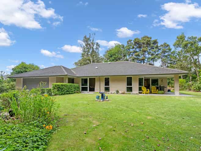 11 Cookham Place, Maunu