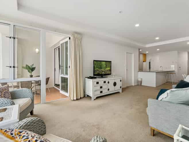 16/12 Maunganui Road, Mount Maunganui