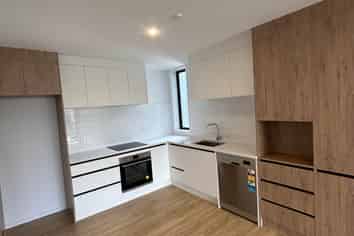 7/16 Treasure Lane, Te Atatu South