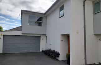 65B Longfellow Street, Sydenham