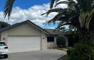 27 Kinloch Drive, Bethlehem