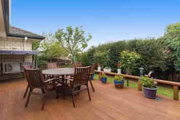 27 Kinloch Drive, Bethlehem