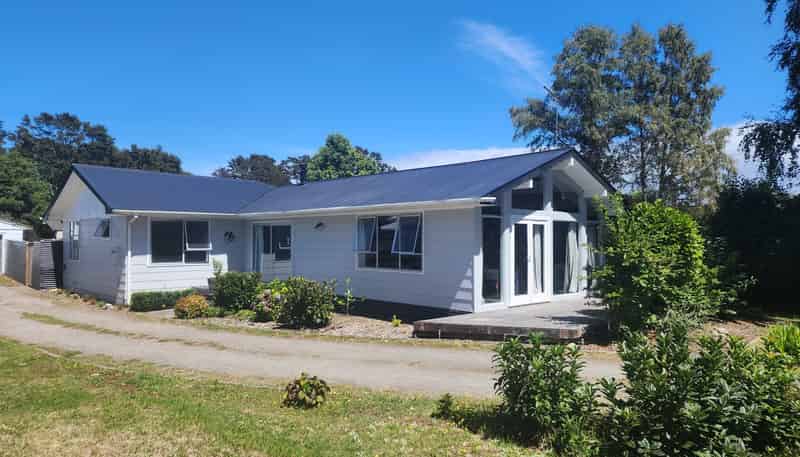 22 Peehimanini Road, Waitahanui