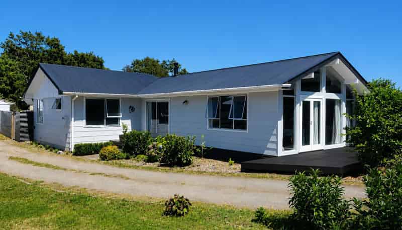 22 Peehimanini Road, Waitahanui