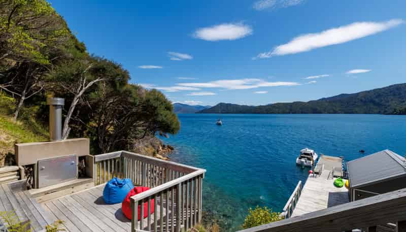  Kumutoto Bay, Kumutoto Bay