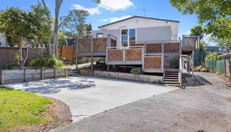 38 Sheridan Drive, New Lynn