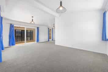 38 Sheridan Drive, New Lynn