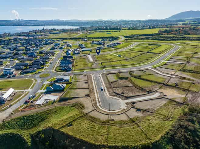 14 Makomako Crescent, Wharewaka