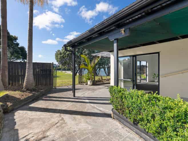 1/16 Dalmahoy Place, Wattle Downs