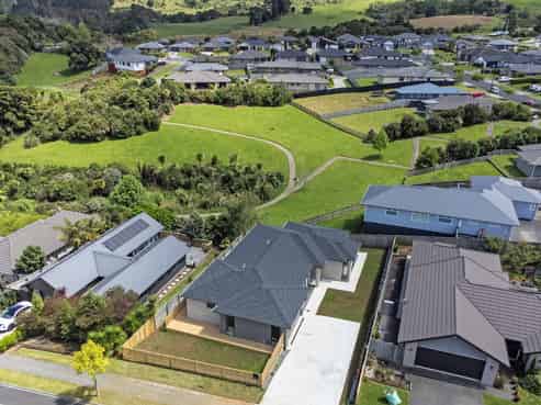 42 Mark Ball Drive, Pokeno