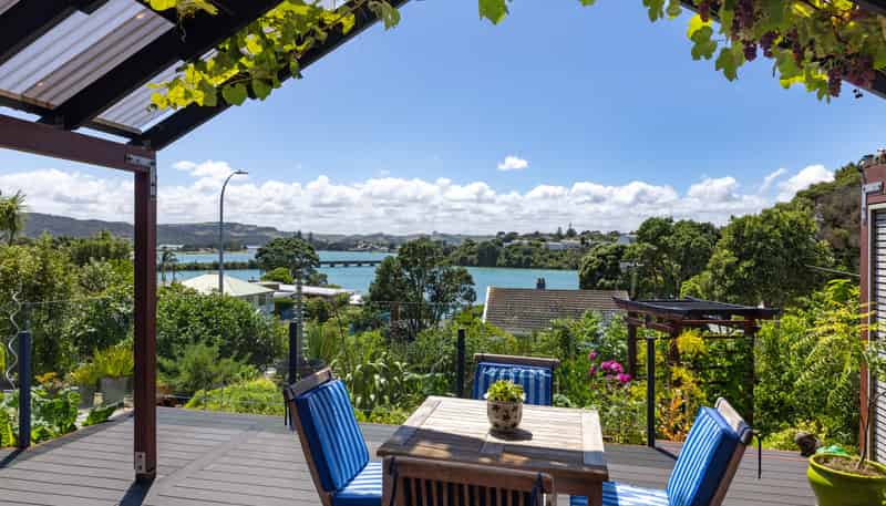 21 Opotoru Road, Raglan