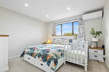 7/30 West Coast Road, Glen Eden
