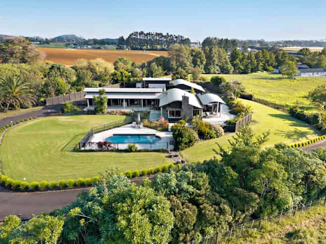 1963 Great South Road, Bombay