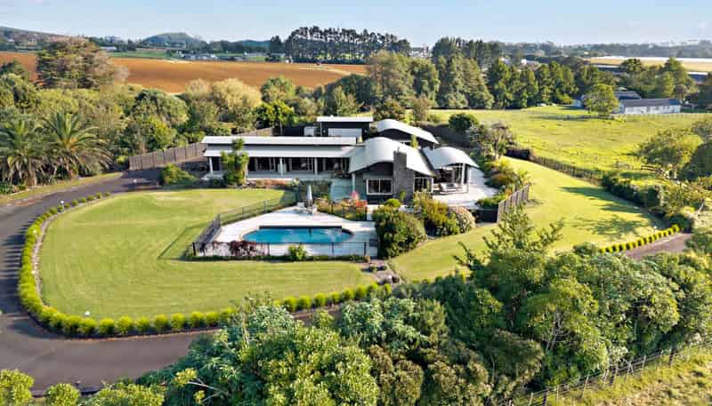 1963 Great South Road, Bombay