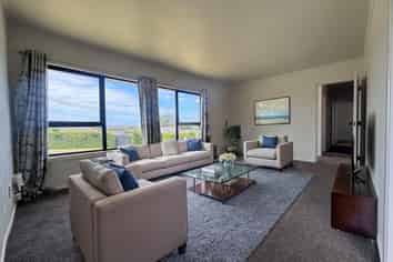 1 Ayrton Street, Te Atatu South