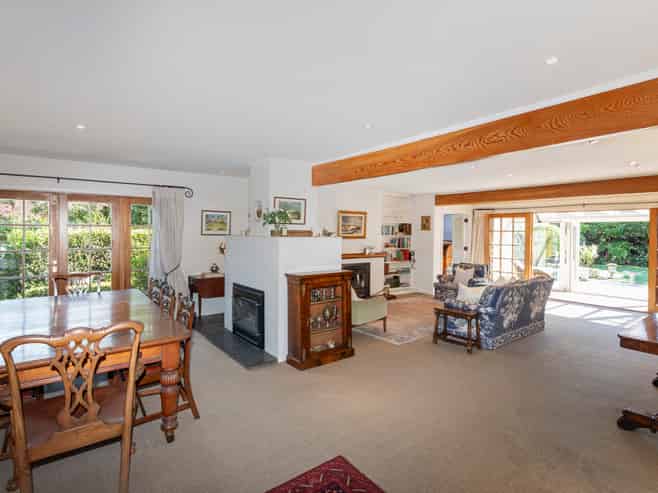 48 Memorial Avenue, FENDALTON