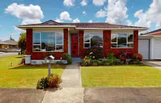 8 Harrow Street, Levin