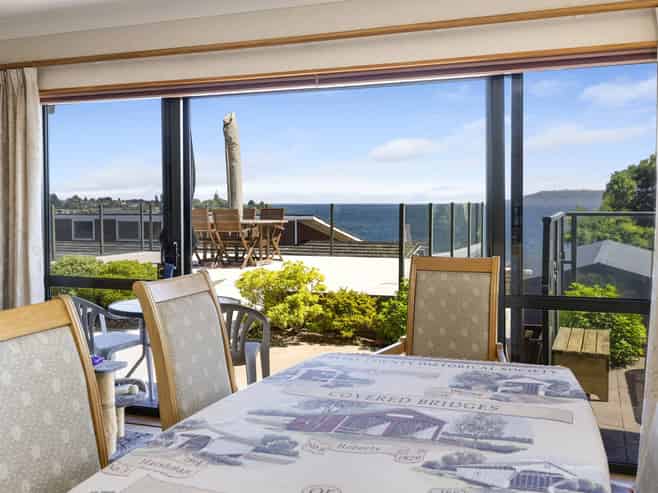 6 Maniapoto Grove, Waipahihi