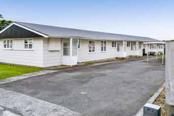 27 a-e Rimu Street, Inglewood