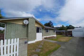 40 Mararoa Drive, Manapouri