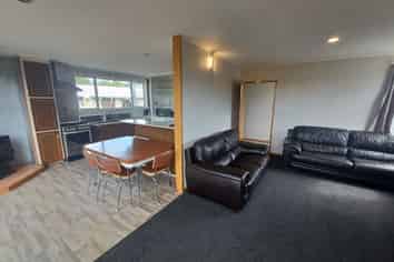 40 Mararoa Drive, Manapouri