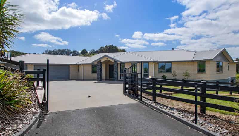 10 Giovanni Drive, WHAREORA