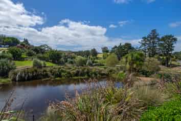 10 Giovanni Drive, WHAREORA