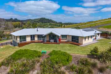 10 Giovanni Drive, WHAREORA