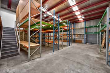 488m² Marua Road Industrial! 