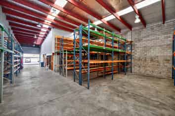 488m² Marua Road Industrial! 