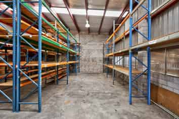 488m² Marua Road Industrial! 