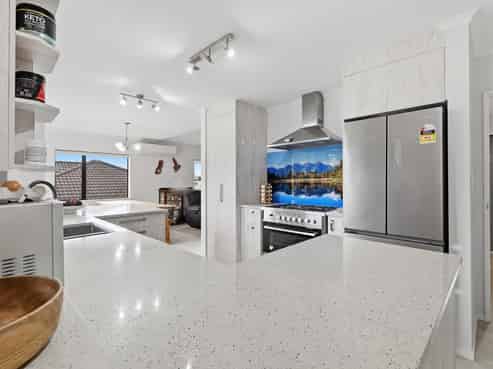 93 Orion Drive, Welcome Bay