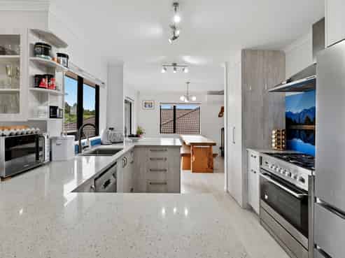 93 Orion Drive, Welcome Bay