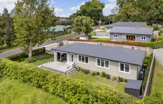 36 Crossley Street, Katikati