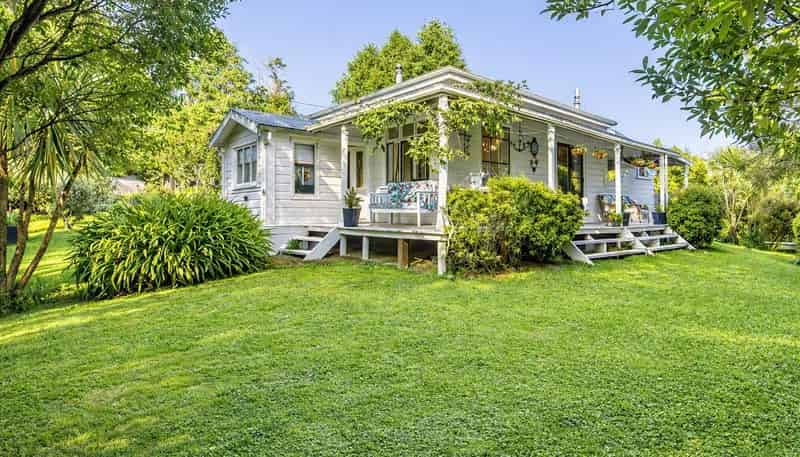 3 Adolphus Street, Norsewood