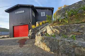 1 Surrey Street, Wilton