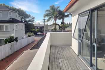 L/10 Campbell Road, Royal Oak