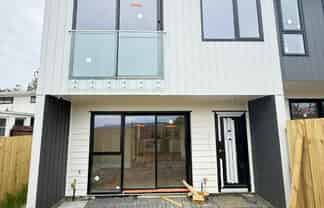 4/43 Savoy Road, Glen Eden