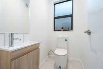 B/107 Rathgar Road, Henderson