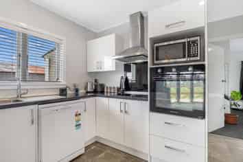 47 Mamaku Street, Mamaku