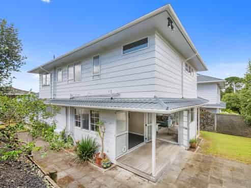 2/22 Gills Avenue, Papakura